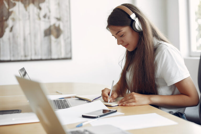 Master the IELTS Academic Listening Test